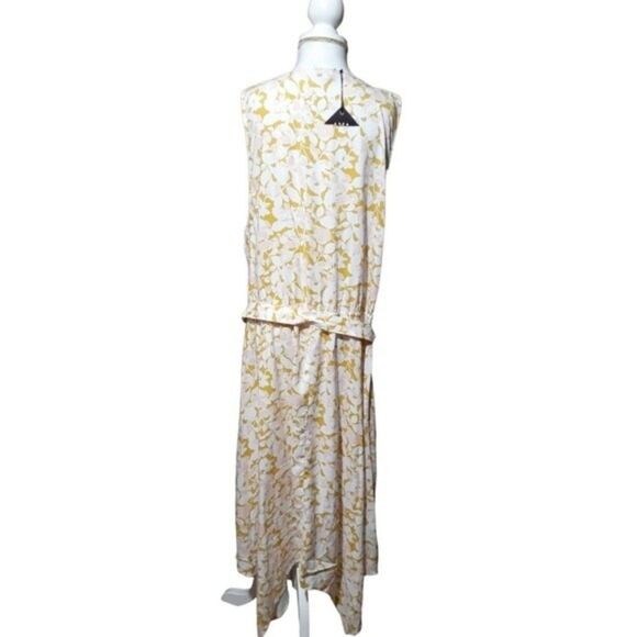 Women's Ava & Viv  Floral Print Sleeveless V-Neck Wrap Dress -Mustard Yellow 4X - Picture 4 of 9